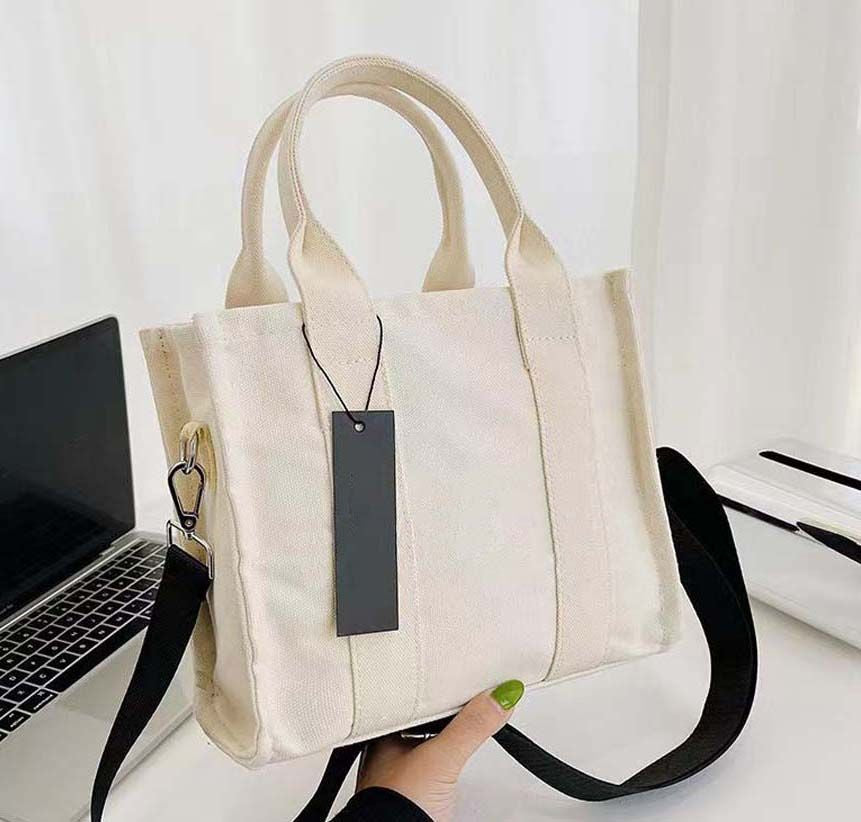 Tote Bag Women Designer Canvas 27Cm Outdoor Beach Wallet Crossbody Fashion High Quality Handbag Shoulder Bag 111