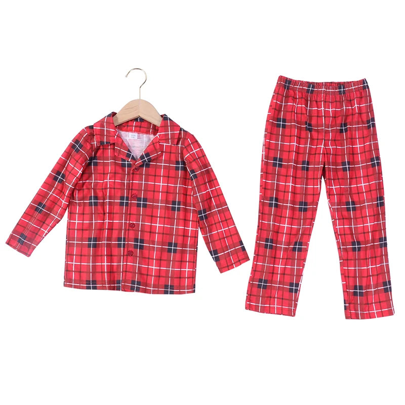 Christmas Family Matching Pajamas – Plaid Cotton Set for the Whole Family (Including Dog!) 🎄🐾