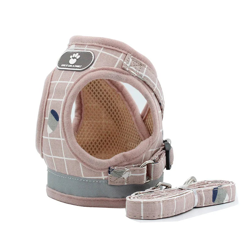 Fashion Plaid Cat Harness & Leash Set - Summer Mesh Pet Accessories 🐱✨