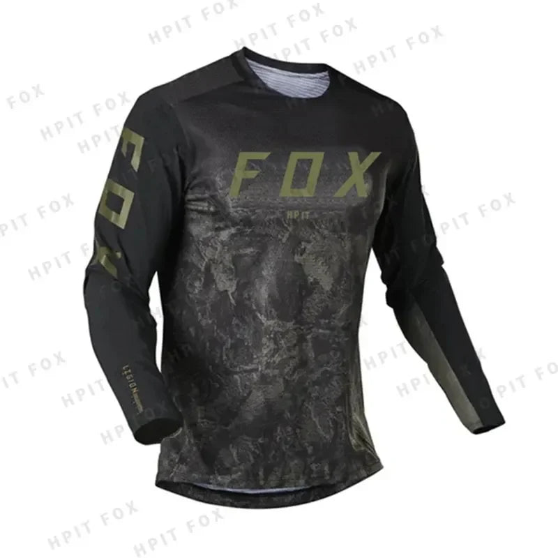 🚴‍♂️ Men's Fashionable Sports Top 2024 🌟 | Long Sleeve & Lightweight Comfort