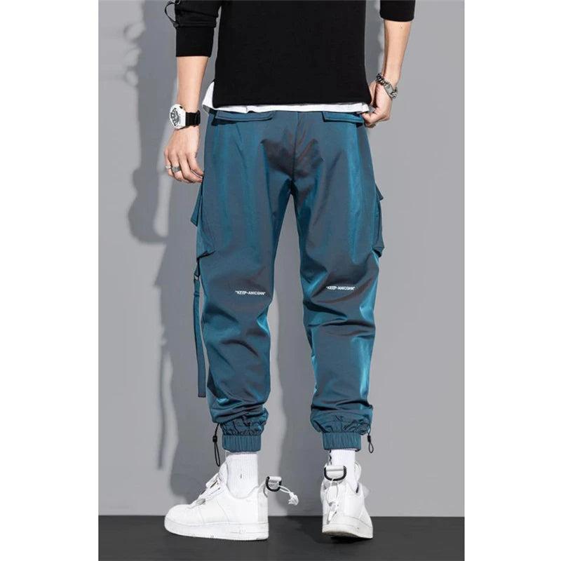 🌟 Fashion Meets Function: Multi-Pocket Ripped Jeans for Men! 🎶