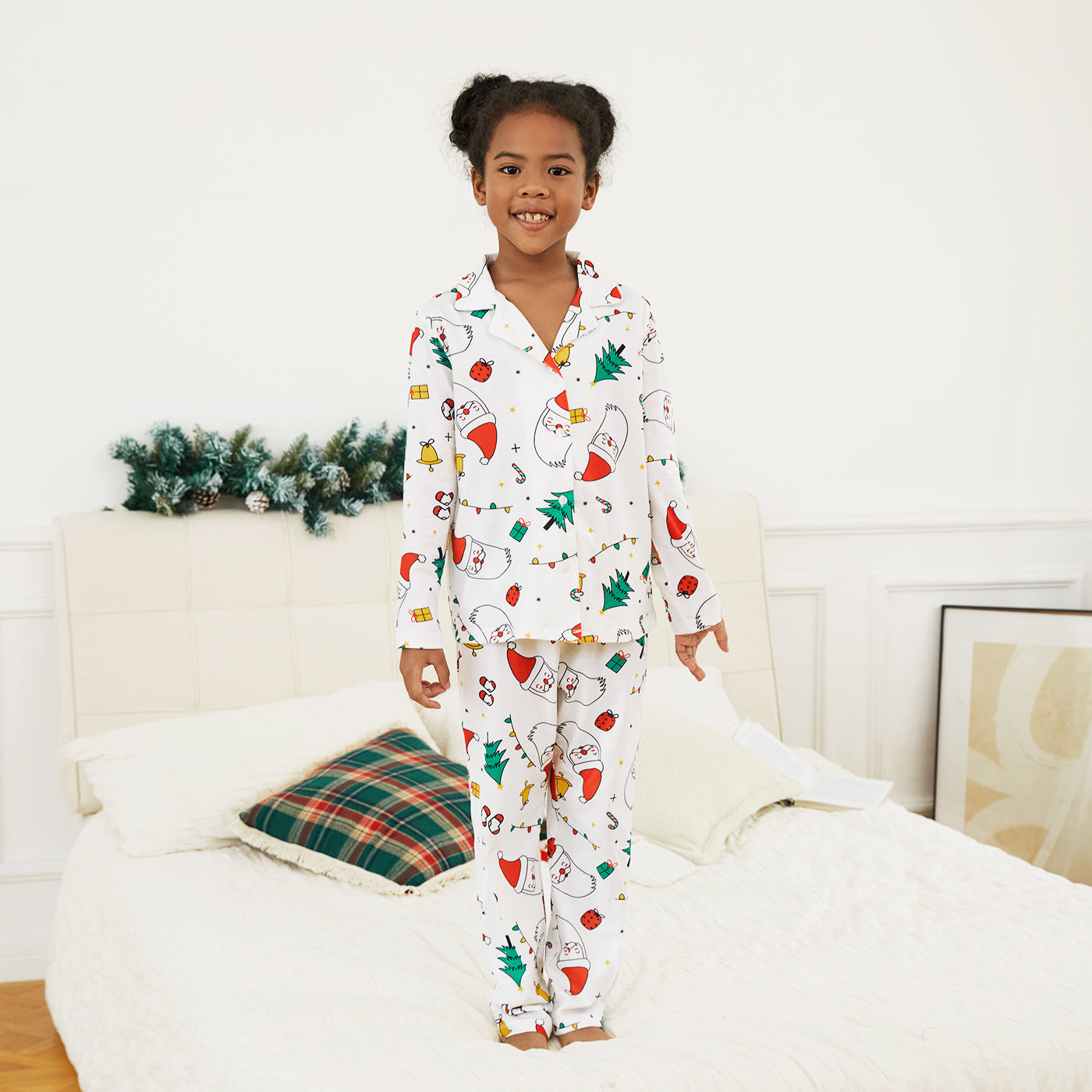 Christmas Family Matching Pajamas – Colorful Festival Print & Flame-Resistant! 🎄🔥