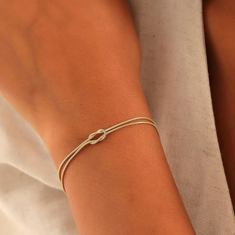 💖 Stainless Steel Knot Snake Chain Bracelet - Perfect Valentine's Day Gift! 💝