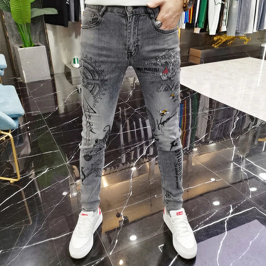 💥 Keep It Cool & Casual with These Elastic Ripped Jeans! 🔥