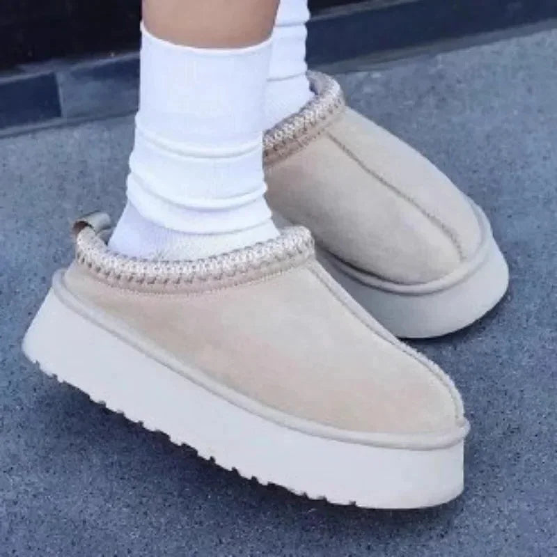 2025 New Winter Women's Short Plush Flats Snow Boots