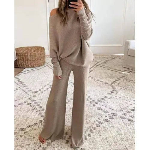 🌟 Women's Elegant 2-Piece Knitted Suit – Long-Sleeved Bateau Collar Top + Wide-Leg Pants  🌟