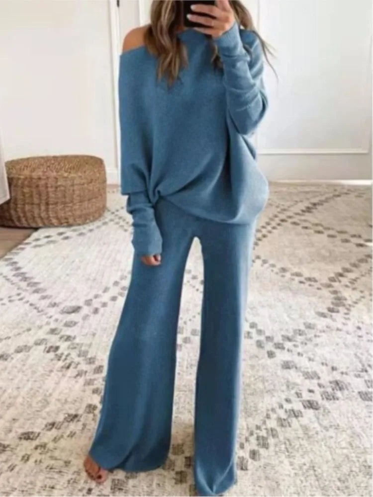 🌟 Women's Elegant 2-Piece Knitted Suit – Long-Sleeved Bateau Collar Top + Wide-Leg Pants  🌟