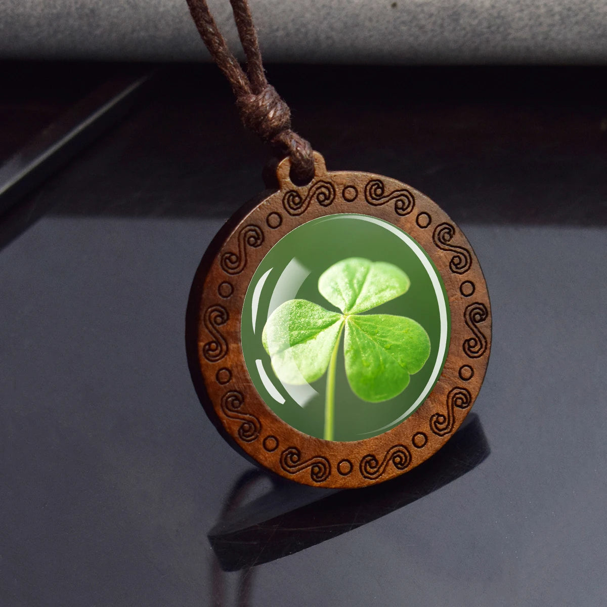 Four Leaf Clover Glass Dome Wooden Pendant Necklace Rope Chain Necklace Retro Jewelry St.Patrick's Day Gift