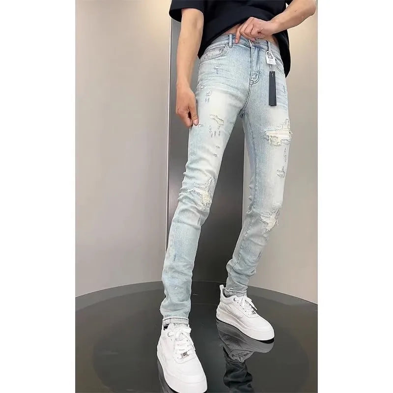 🚀 Rock the Streets with These Scratched & Ripped Jeans! 🧢